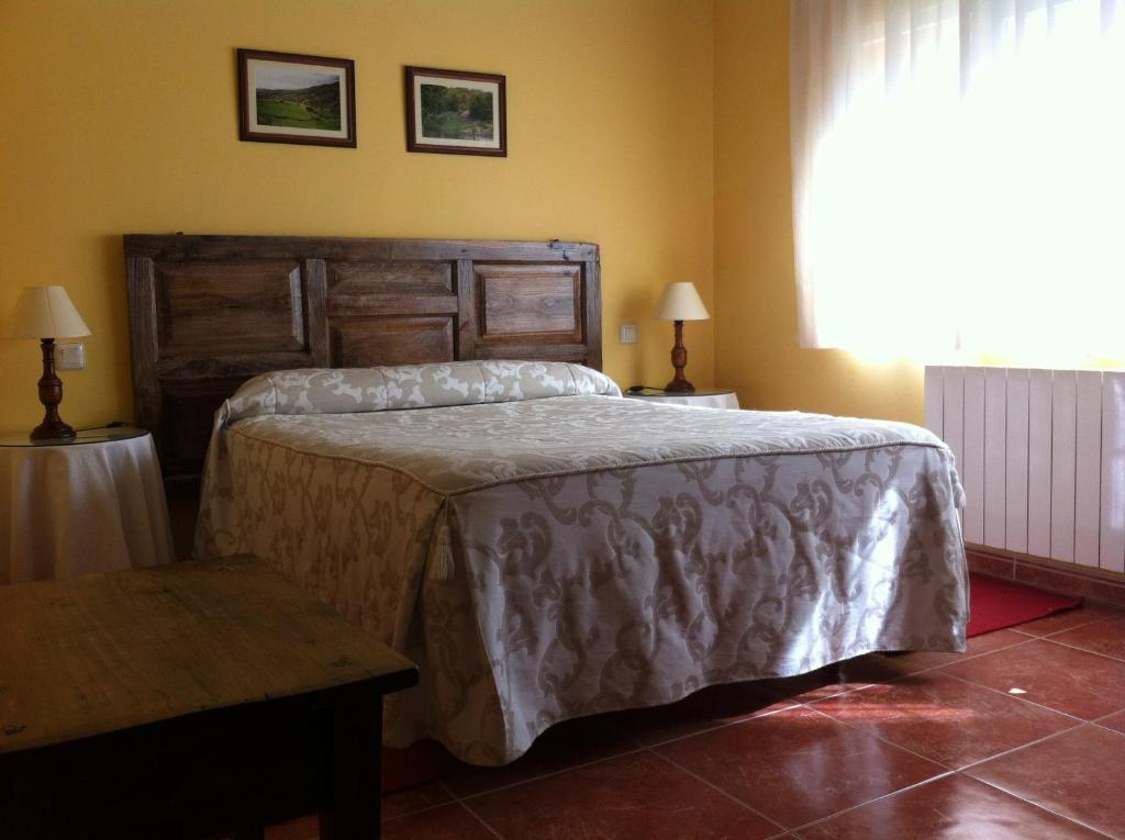 Casa Rural Sierra De Tormantos Guijo de Santa Barbara Luaran gambar